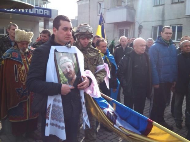 На Вінниччині поховали убитих в Києві активістів