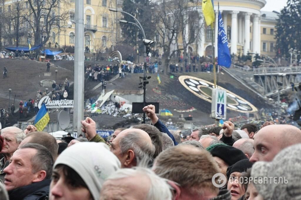 На Майдані прощаються із загиблими активістами