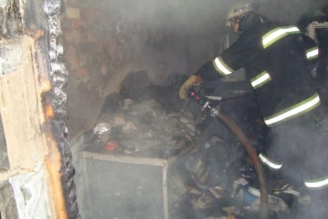 В Киеве горел городской центр крови: эвакуировали 150 сотрудников