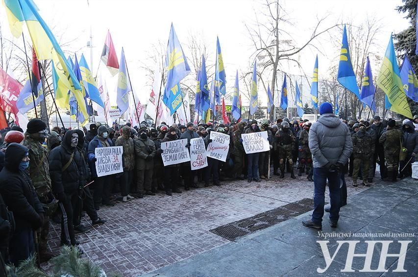 Заседание Киевсовета пикетировали, но не штурмовали