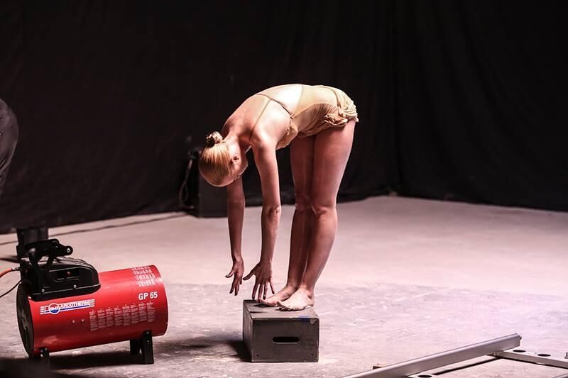 На съемках нового клипа Анастасия Приходько прошла испытание морозами!