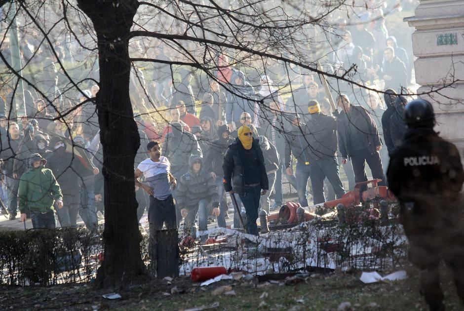 У ході зіткнень в Боснії постраждали більше двохсот чоловік