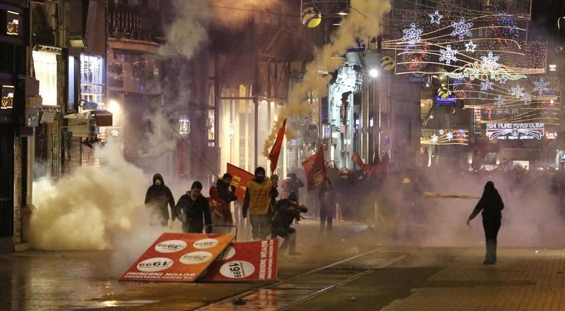 У Стамбулі розігнали протести проти цензури в Інтернеті