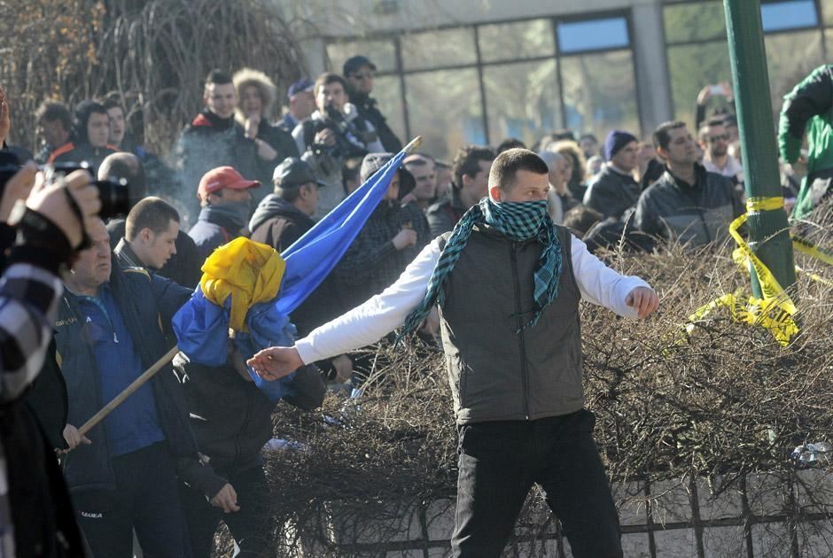 Після протестів боснійські чиновники йдуть у відставку