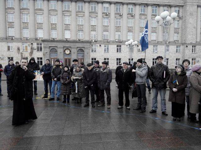 В Черкассах прошла акция "Черкассы и Крым вместе!"