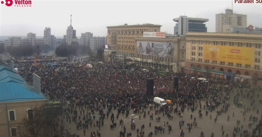 В Харькове начались массовые беспорядки: есть пострадавшие