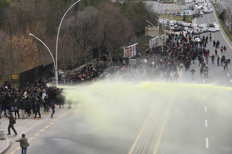 Турция: протесты на фоне похорон