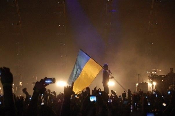 Джаред Лето в Києві розмахував прапором України