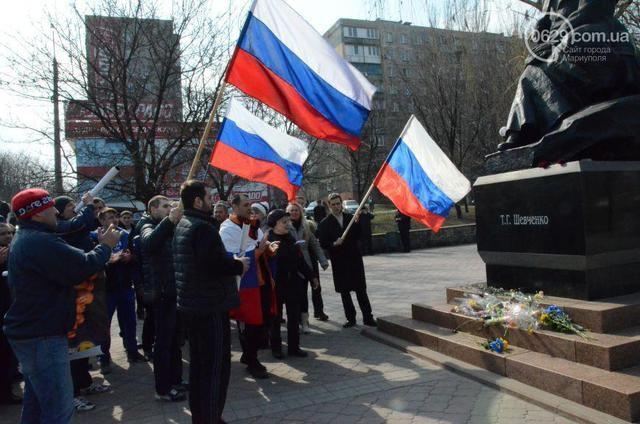Пророссийские активисты разогнали митинг за единую Украину в Мариуполе