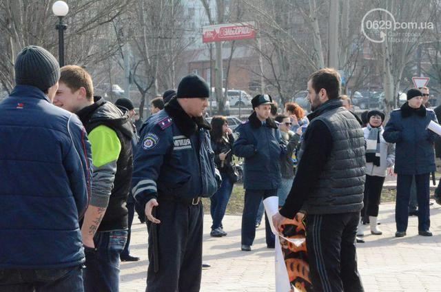 Проросійські активісти розігнали мітинг за єдину Україну в Маріуполі