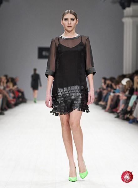 Елена Бурба показала на Ukrainian Fashion Week "Меланхолию" и свитшоты "Pray for Ukraine"