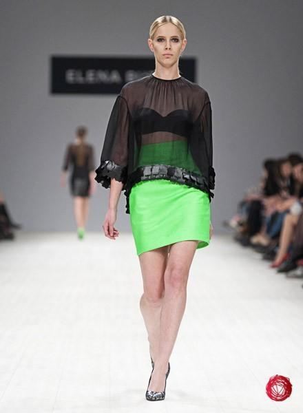 Елена Бурба показала на Ukrainian Fashion Week "Меланхолию" и свитшоты "Pray for Ukraine"