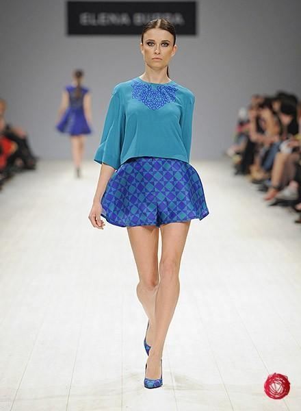 Елена Бурба показала на Ukrainian Fashion Week "Меланхолию" и свитшоты "Pray for Ukraine"