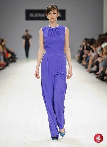 Елена Бурба показала на Ukrainian Fashion Week "Меланхолию" и свитшоты "Pray for Ukraine"