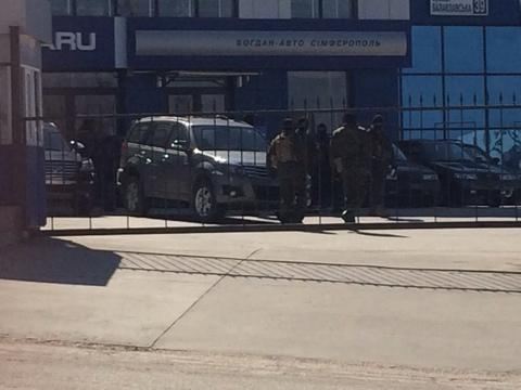 "Богдан Авто" в Сімферополі захопили "зелені чоловічки"