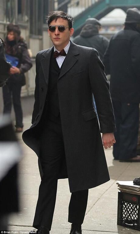 Сериал "Готэм": первое фото злодея Пингвина