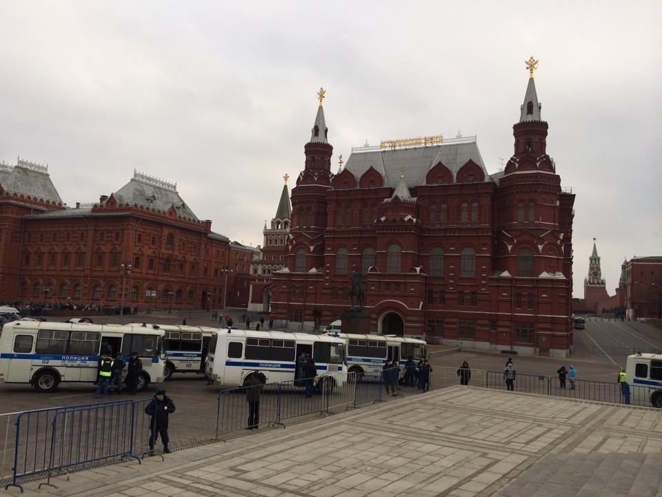 У Москві поліція затримала 15 мітингувальників проти введення військ РФ в Україні