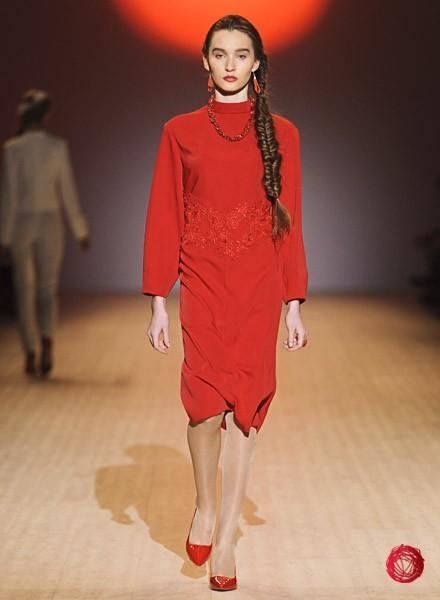 Новичок Ukrainian Fashion Week показала красивейшую коллекцию в национальном стиле