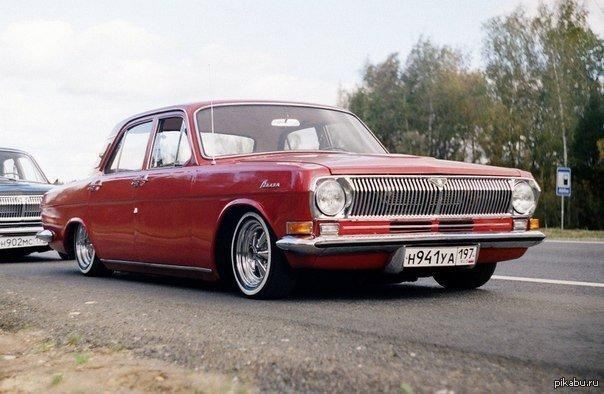 Вторая жизнь для "Волги" ГАЗ-24. Вызывающий тюнинг.