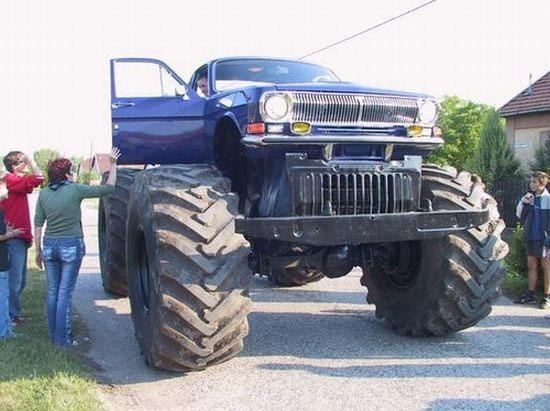 Вторая жизнь для "Волги" ГАЗ-24. Вызывающий тюнинг.