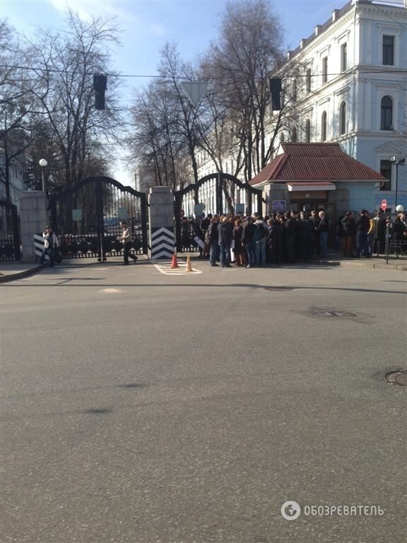 В Киеве пикетировали Министерство обороны