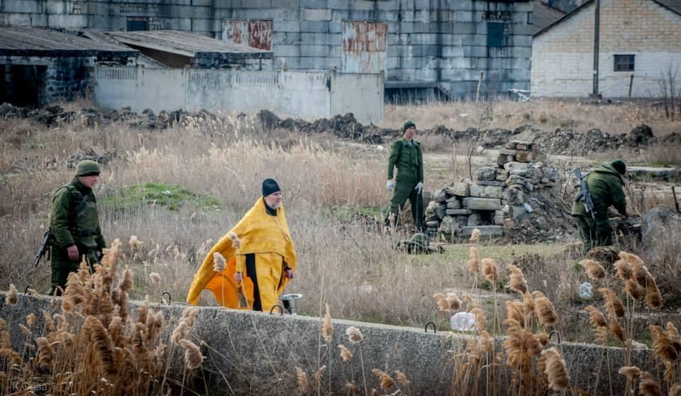 Российские оккупанты в Крыму: нелегкий быт и серые будни