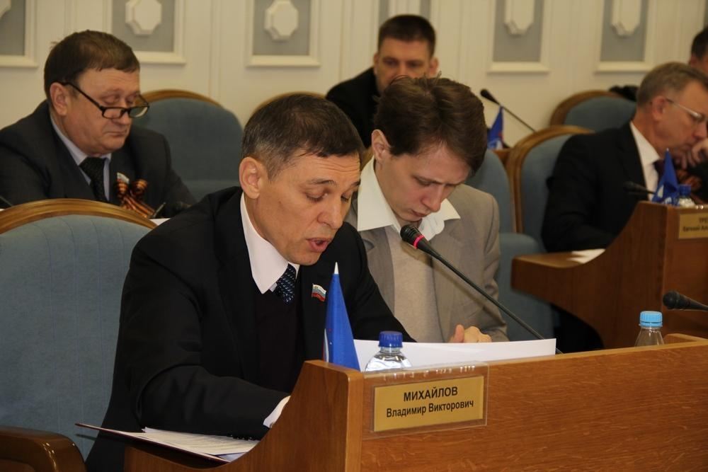 У Костромі депутата назвали зрадником і "бандерівцем" за прохання звіту про причини введення військ до Криму