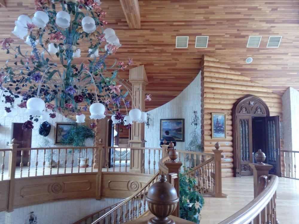 Дачу Медведчука на Закарпатье открыли для посетителей