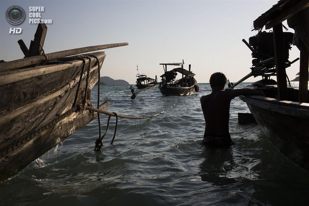 Мокени. Життя морських кочівників