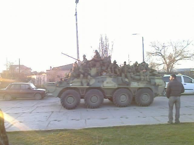 Феодосійських морпіхів вивозять з частини пов'язаними