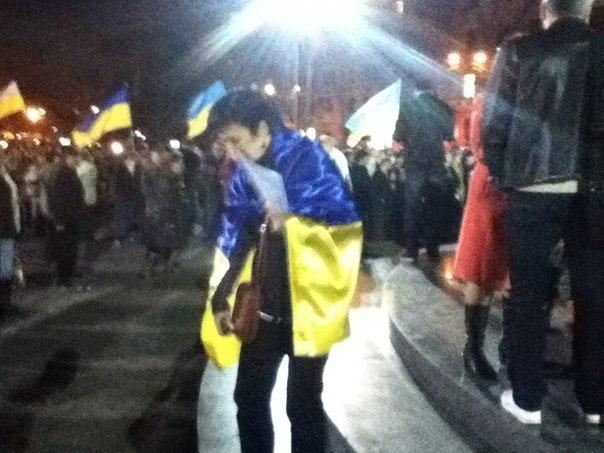 В Харькове проходит масштабный митинг за единую Украину