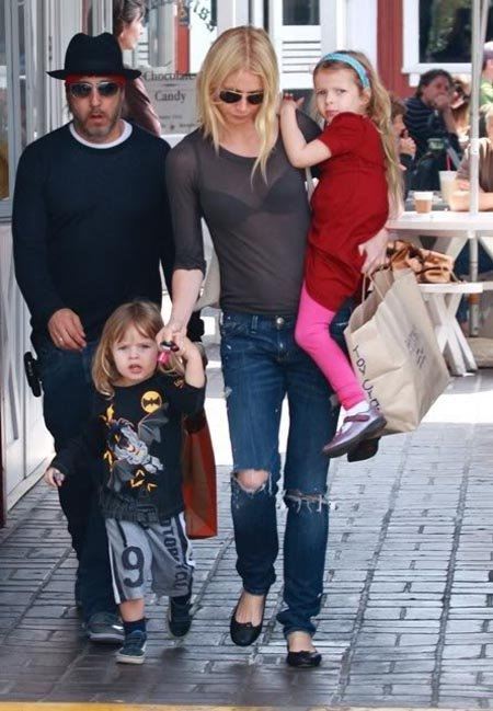 Гвинет Пэлтроу рассталась с Крисом Мартином