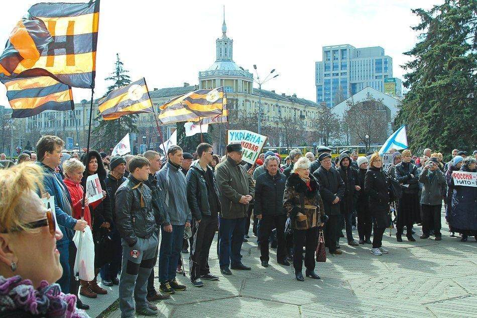 На юго-востоке Украины прошли сепаратистские митинги