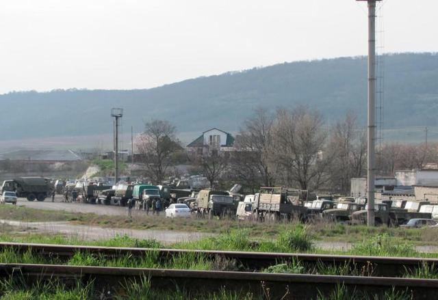 Российские оккупанты препятствуют вывозу военной техники из Крыма