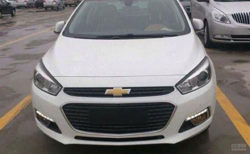 В сеть попали фото нового Chevrolet Cruze