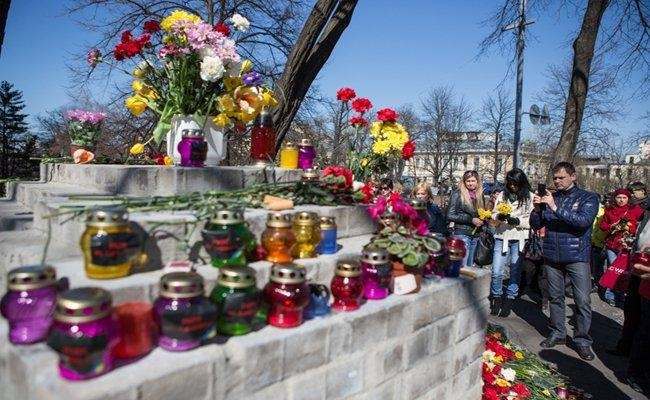 Україна вшанувала пам'ять героїв Небесної Сотні