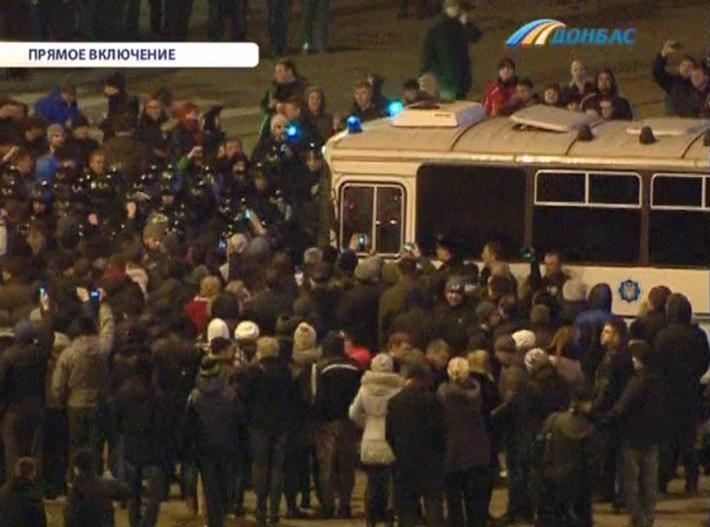 В Донецке пророссийские активисты спровоцировали массовую драку