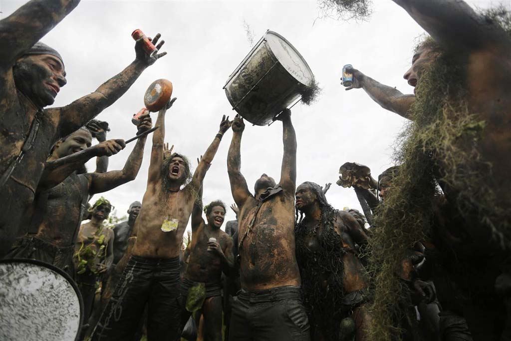 20 ярких кадров карнавалов со всего света