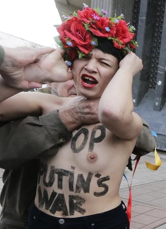 У Сімферополі побили і викрали учасниць FEMEN