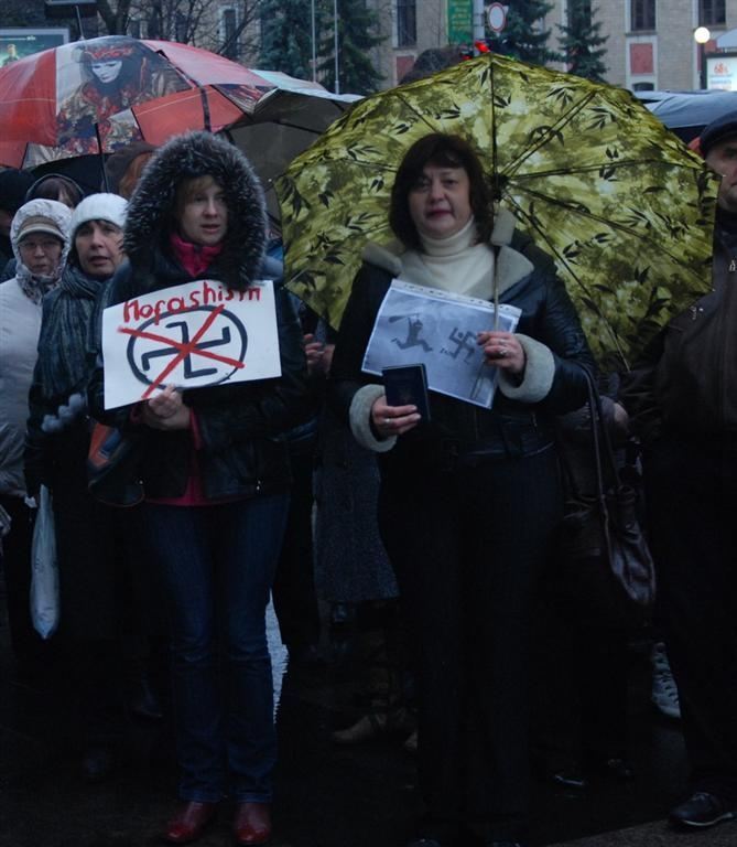 На пророссийский митинг в Харькове пришло не больше 200 человек