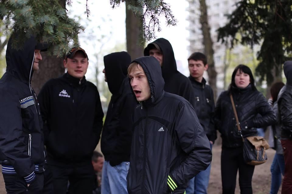 Под Верховной Радой опять появились "титушки"