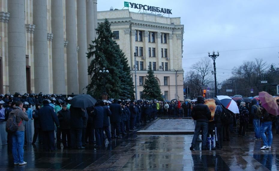 На пророссийский митинг в Харькове пришло не больше 200 человек