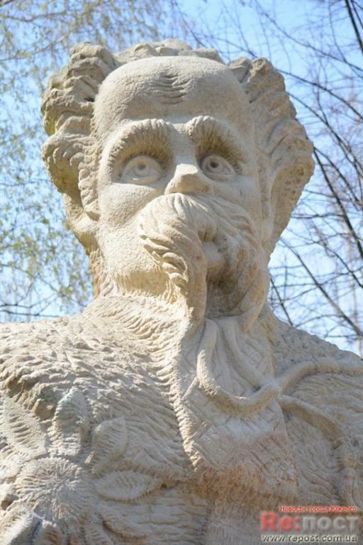 На Одещині встановили креативний пам'ятник Кобзарю