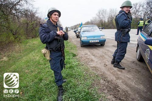 На въездах в Запорожье появились блокпосты для защиты от сепаратистов