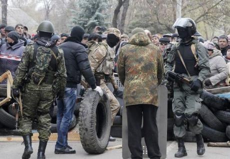 В Славянске горят блок-посты сепаратистов