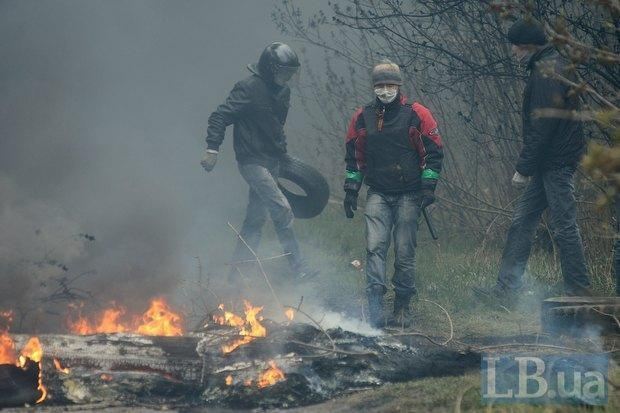 В Славянске горят блок-посты сепаратистов