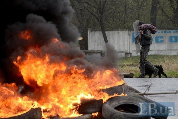 В Славянске горят блок-посты сепаратистов