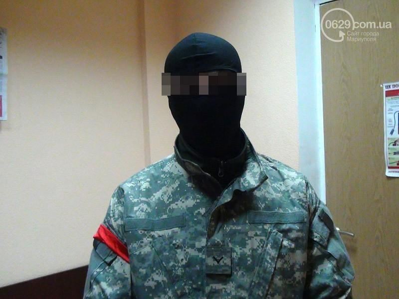 Сепаратисты в Мариуполе признались, что они россияне и вооружены