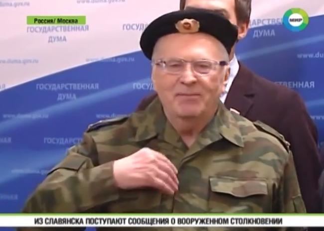 Жириновський прийшов до Держдуми у військовій формі