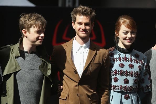 "Новый Человек-паук 2" продолжает шагать по планете